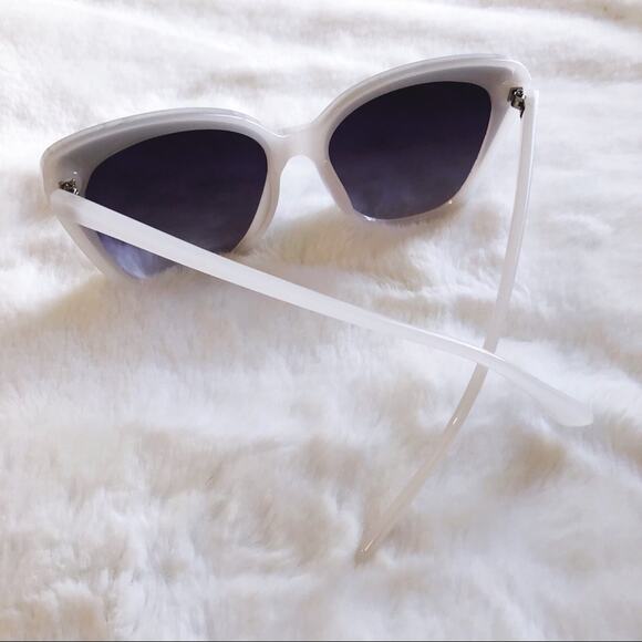 Amelia White Cat Eye Full Rim Sunglasses - Picture 8 of 10